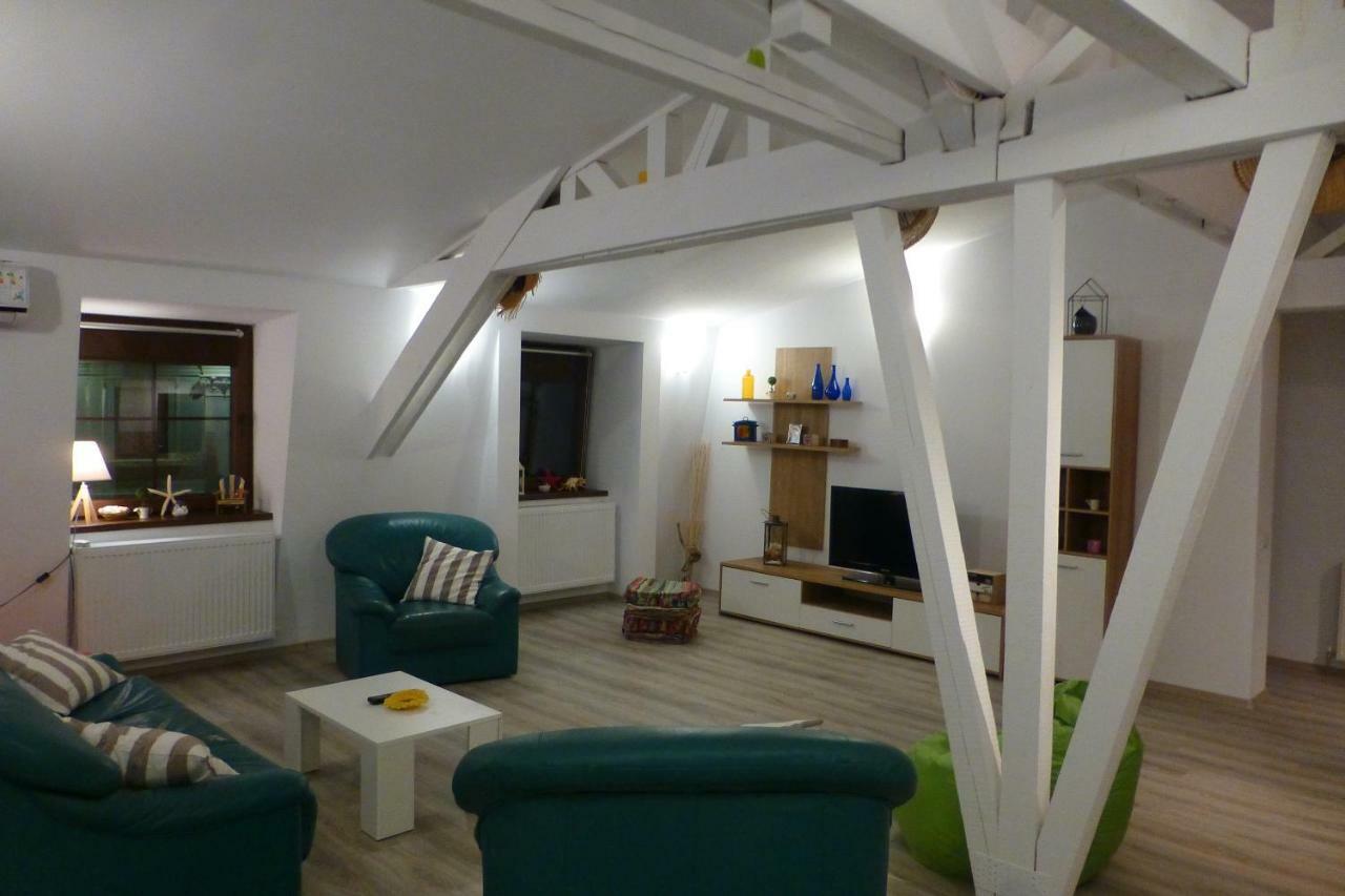 Апартаменти White Loft Old Town Констанца Екстер'єр фото